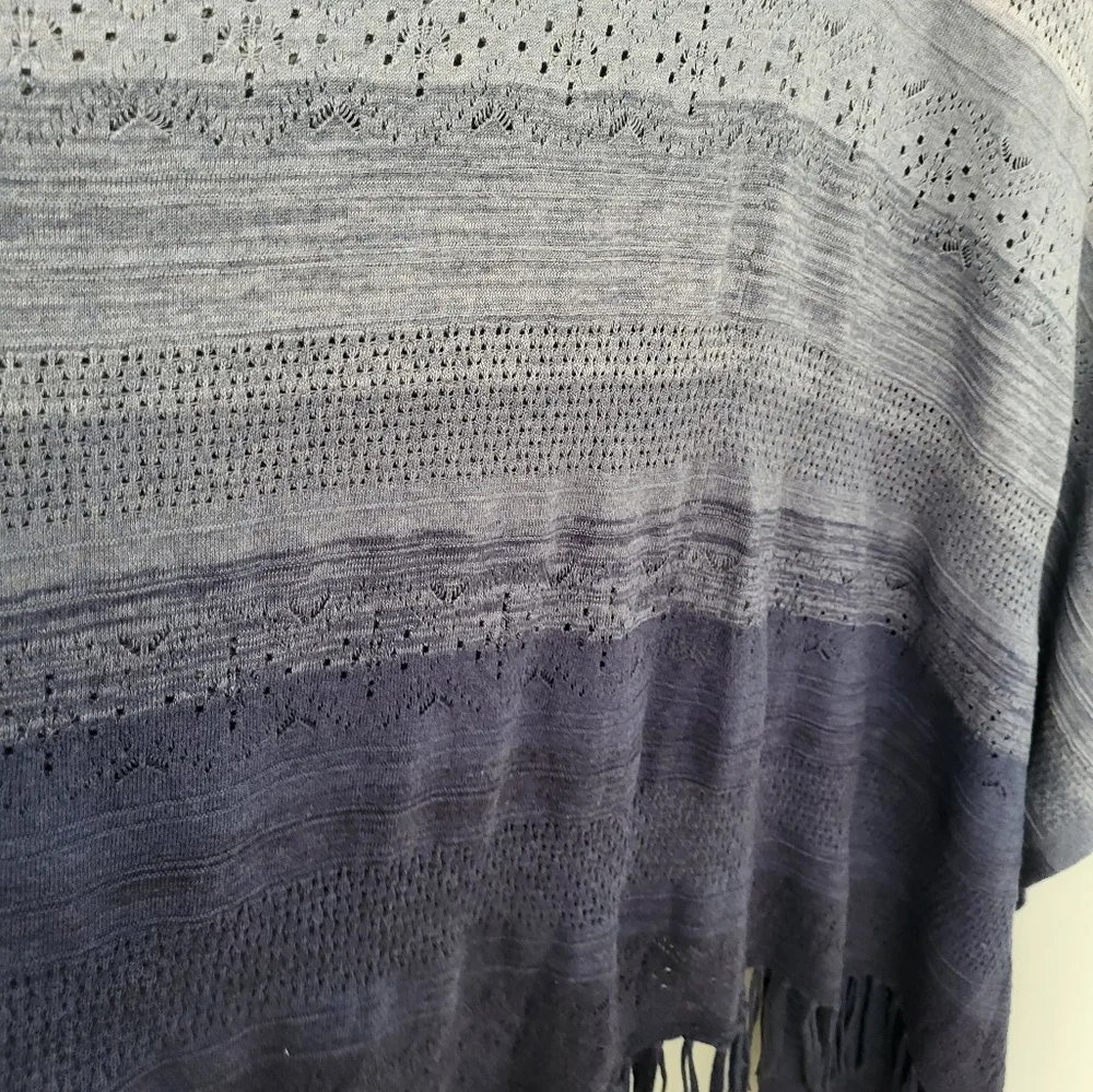 White House Black Market‎ Open Gradient Ombre Blue Ruana Blanket Shawl Wrap XS/S